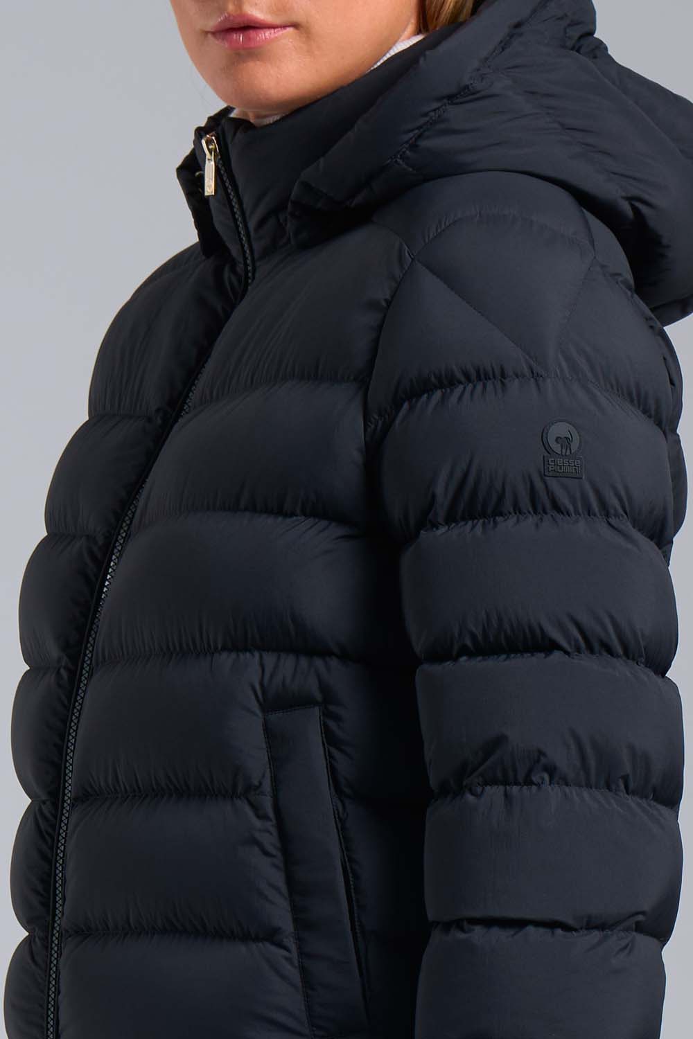 ciesse-outdoor-diva-daunenjacke-damen-schwarz-kapuze image 4