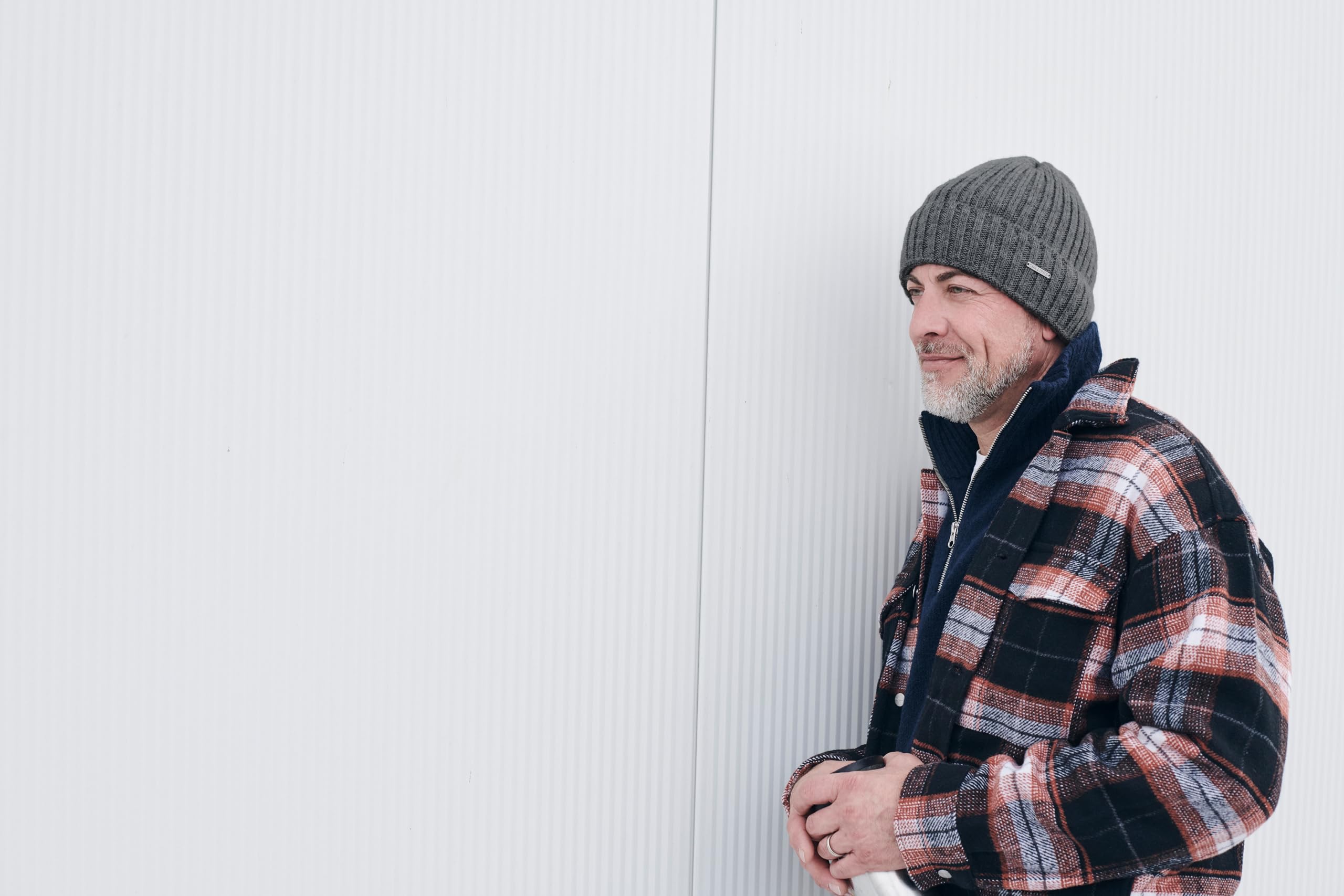 chillouts-tuva-beanie-strickm-tze-light-grey-merinowolle image 2