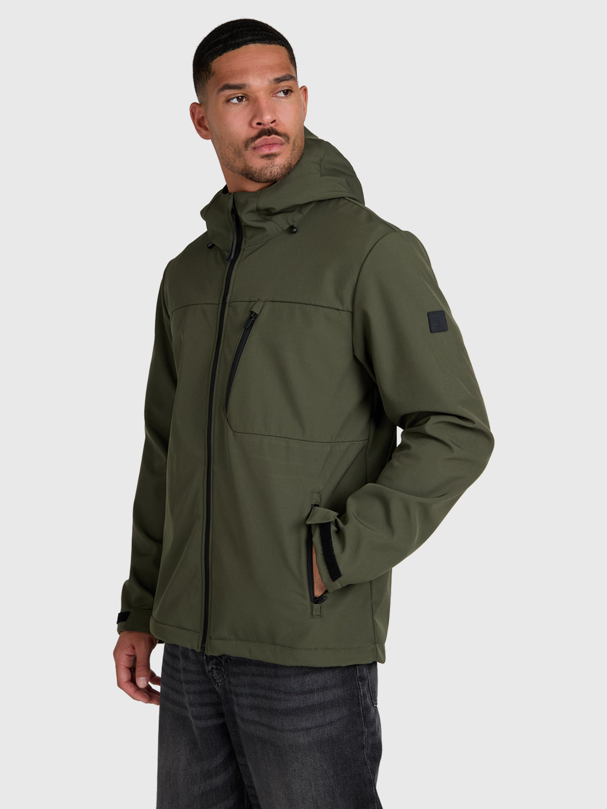 brunotti-mick-herren-softshelljacke-deep-green-10k image 3