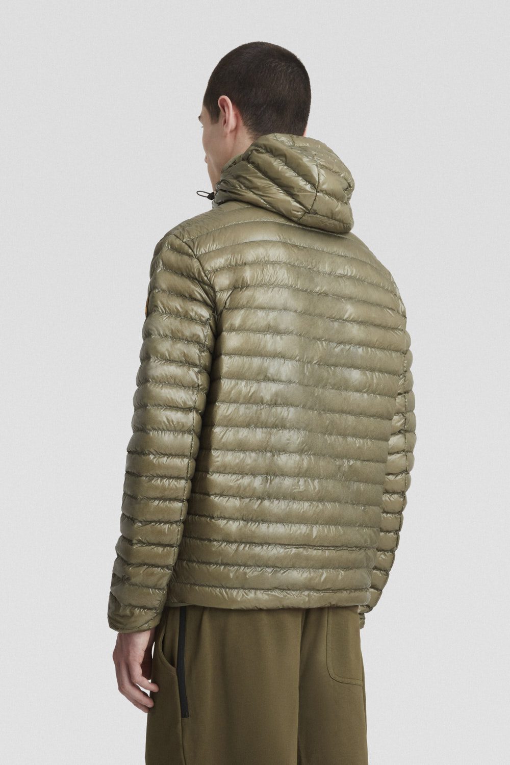 ciesse-outdoor-daunenjacke-gr-n-gl-nzend-mit-kapuze image 6