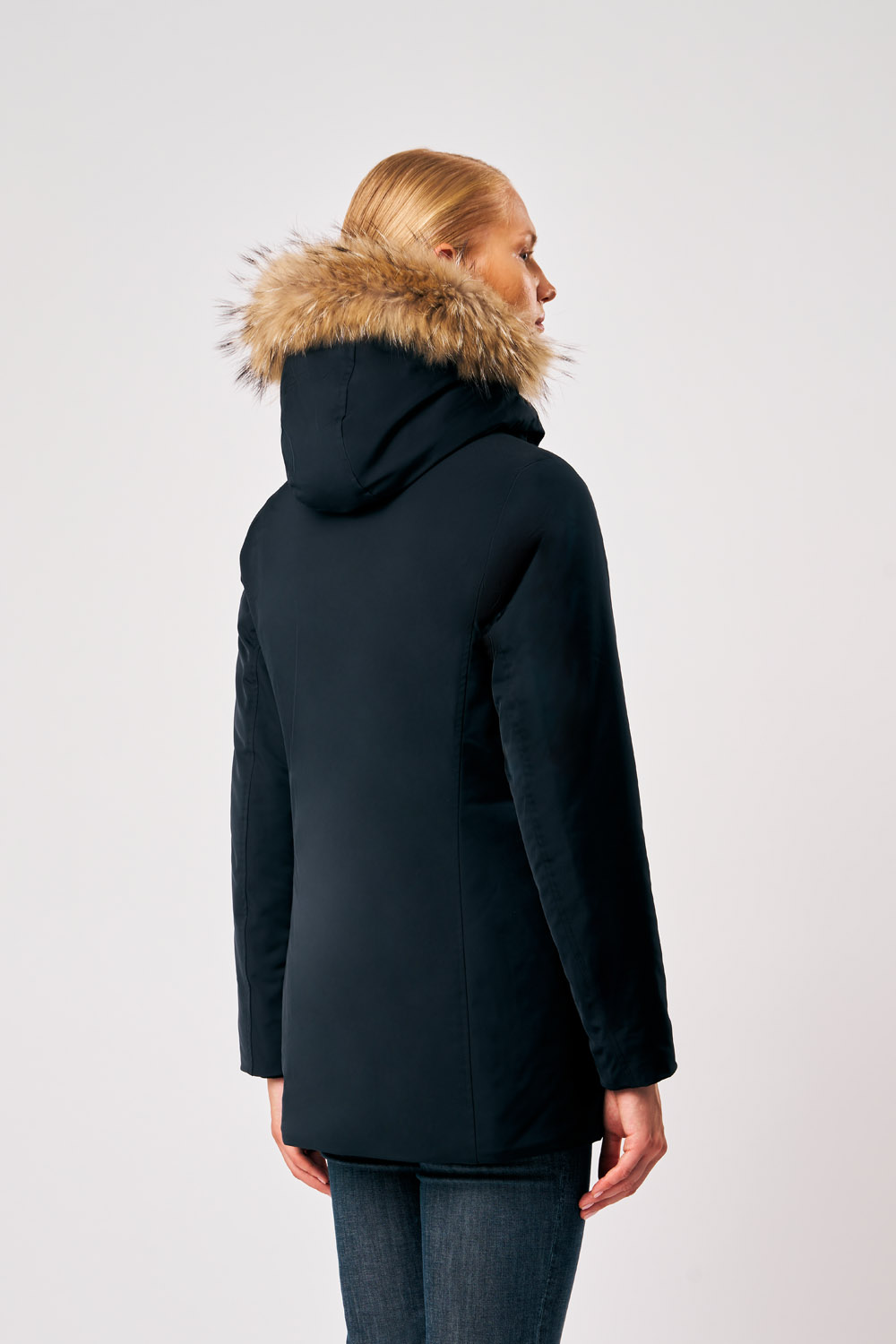 ciesse-luana-parka-damen-schwarz-mit-kapuze-fell image 5