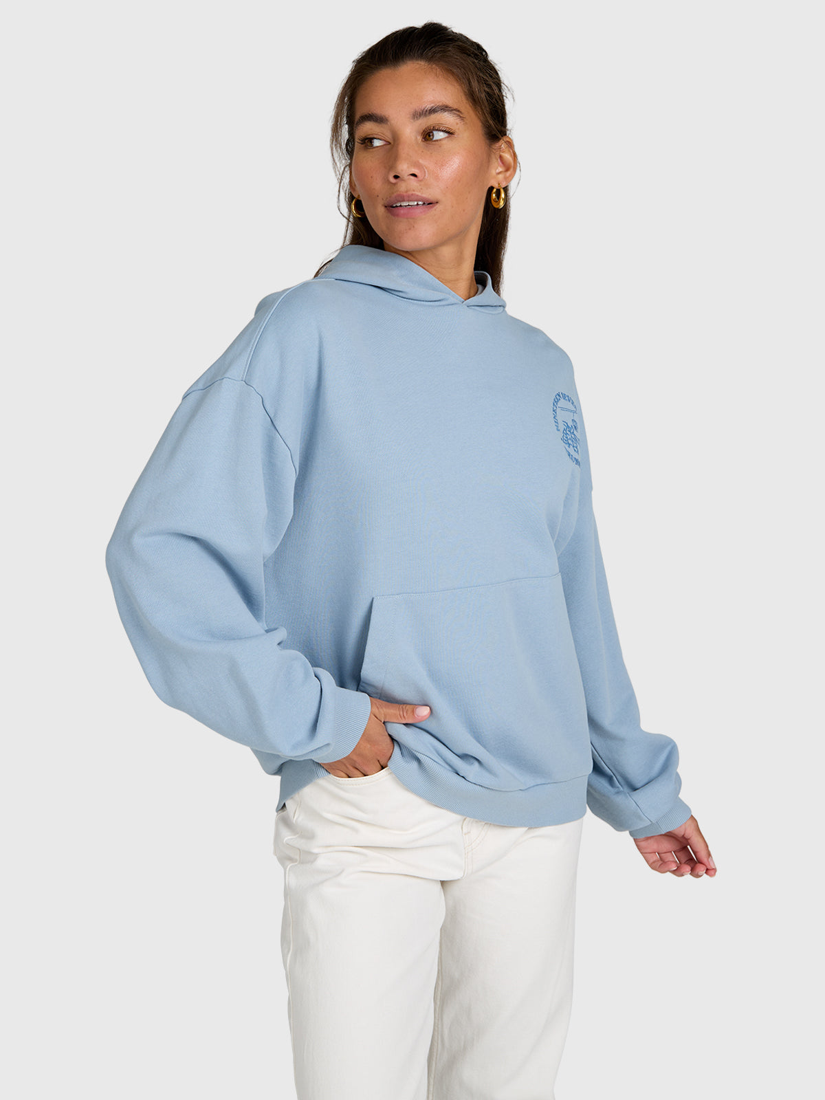 brunotti-sita-damen-hoodie-hellblau-baumwolle-loose-fit image 4