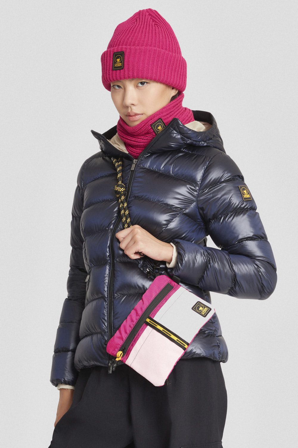 ciesse-outdoor-mini-pochette-umh-ngetasche-rosa-mit-g-rtel image 2