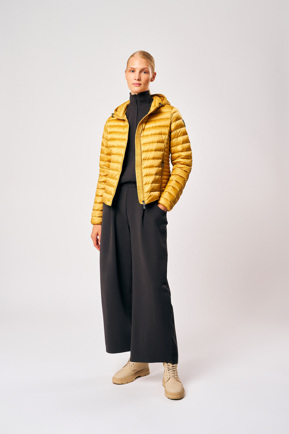ciesse-outdoor-aghata-2-0-daunenjacke-gelb-800 image 2