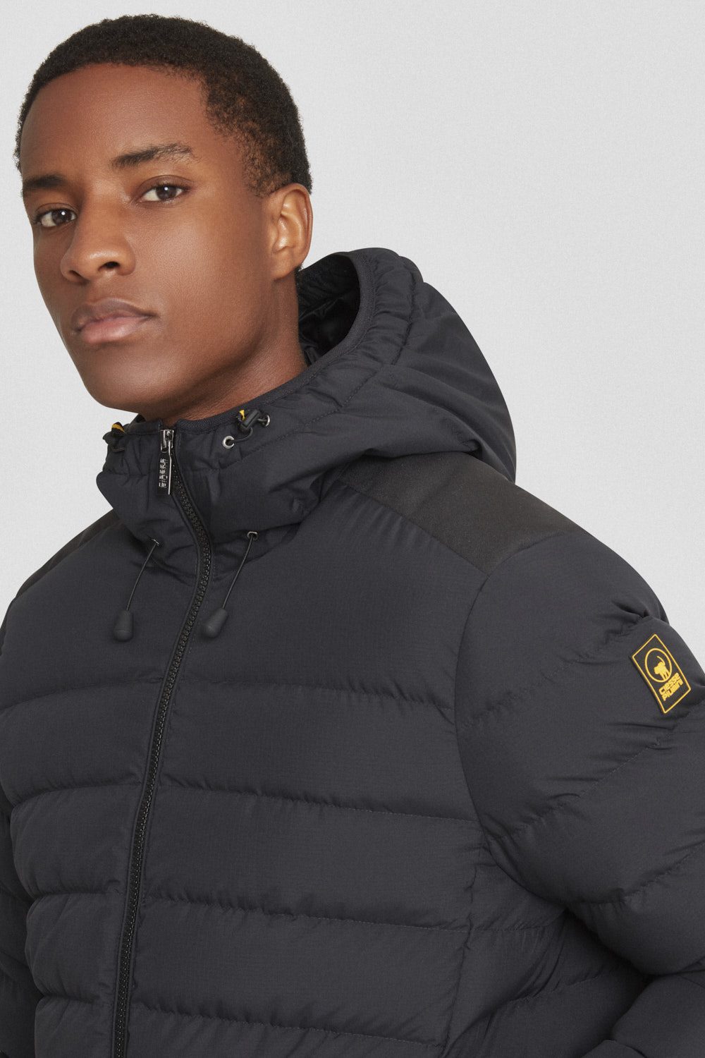 ciesse-daunenjacke-schwarz-kurz-mit-kapuze-90-10-dwr image 3