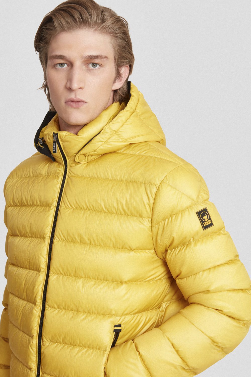ciesse-piumini-daunenjacke-kurz-gelb-mit-kapuze-90-10 image 3