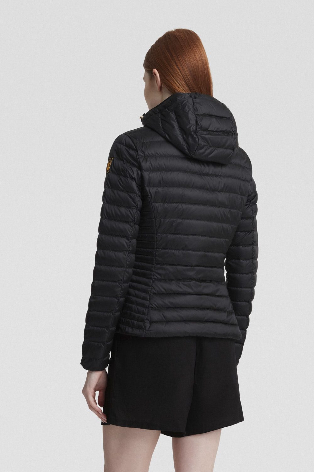 ciesse-outdoor-daunenjacke-schwarz-mit-kapuze-leicht-800fp image 4