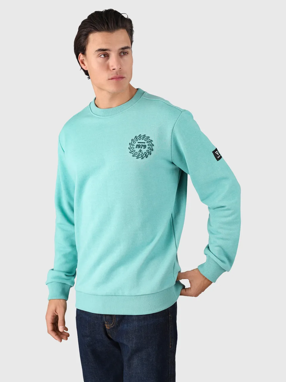 brunotti-naval-herren-pullover-bottle-green-rundhals image 1