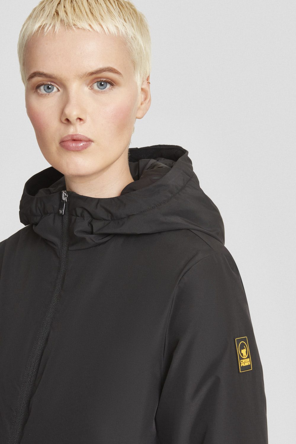 ciesse-outdoor-winterjacke-schwarz-mit-kapuze-dwr image 3