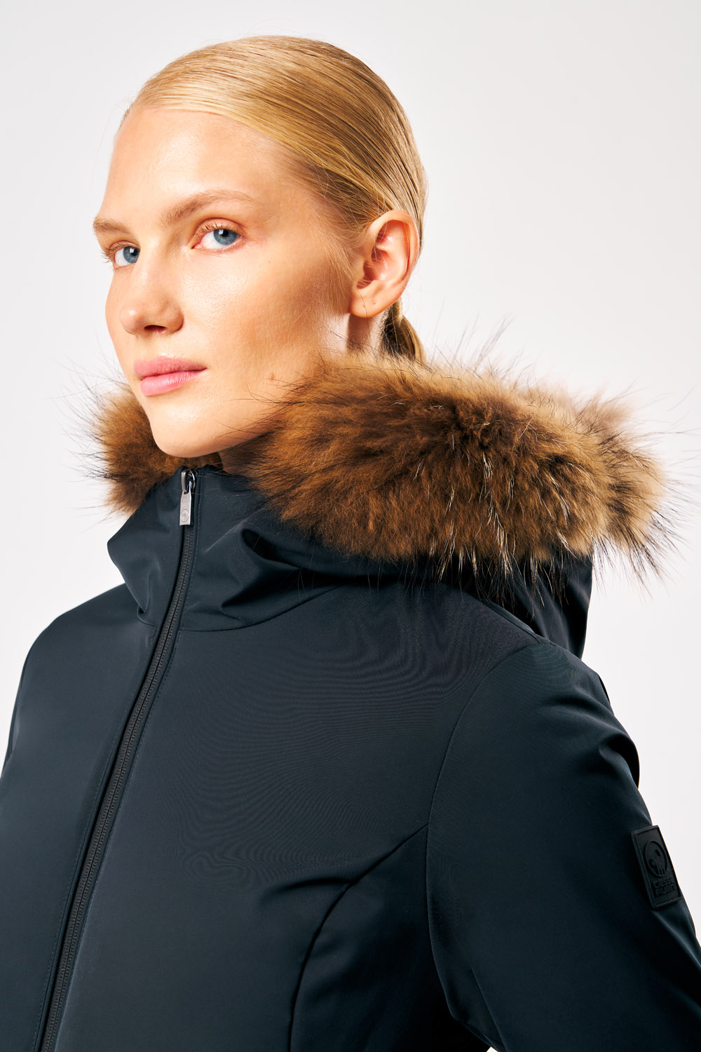ciesse-outdoor-biliana-winterjacke-schwarz-fellkapuze-damen image 4