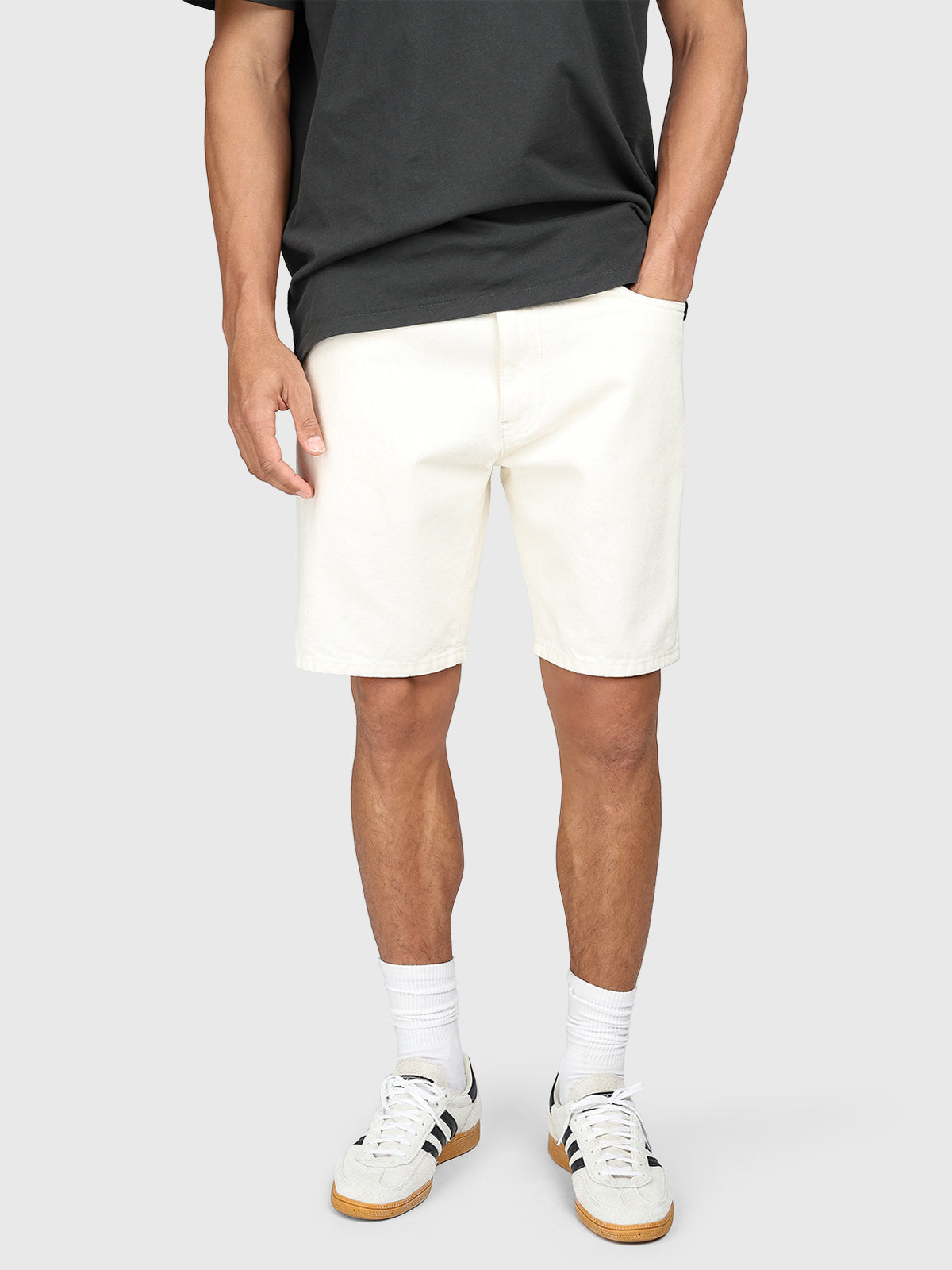 brunotti-relaxtime-denim-shorts-herren-jeansshorts-canvas image 3