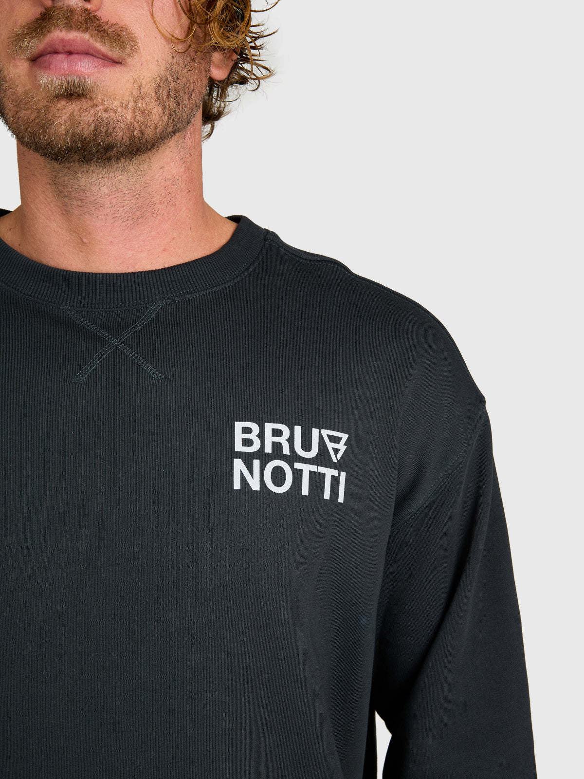 brunotti-nessor-pullover-schwarz-baumwolle-relaxed image 6