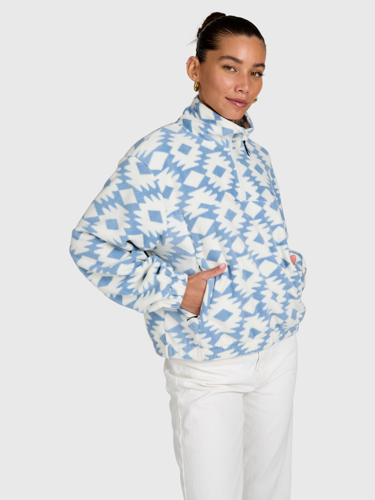 brunotti-peggy-damen-urban-fleece-pale-blue-loose image 4