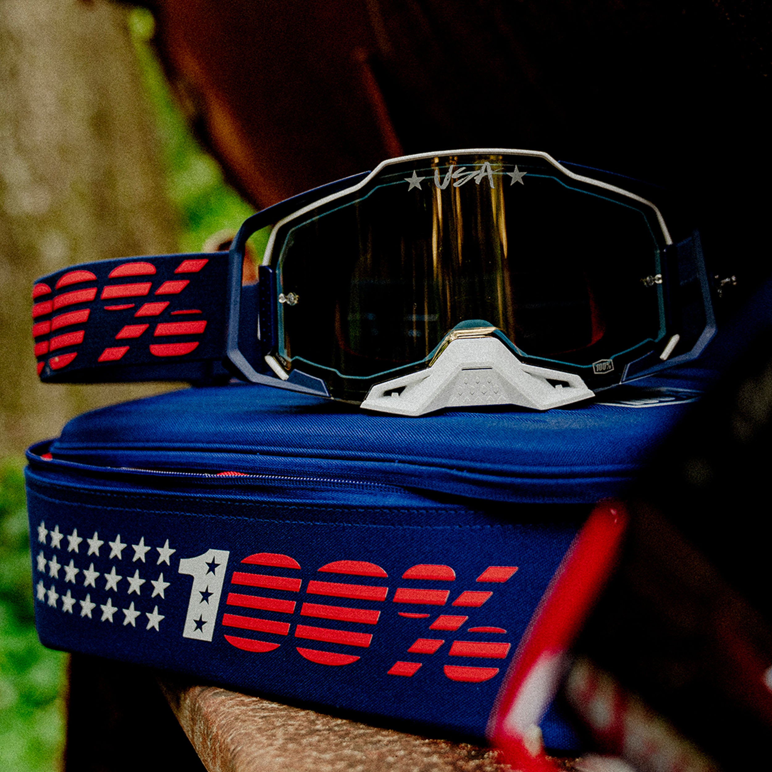 100-armega-dual-patriot-pro-pack-goggle-wei-navy-gold-mirror image 5