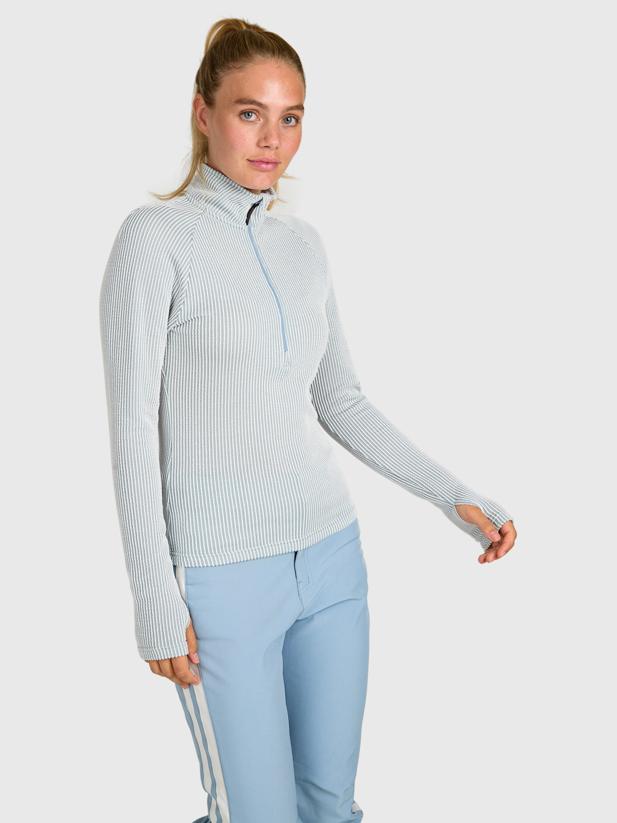brunotti-kiana-snow-fleece-damen-pale-blue-midlayer image 4