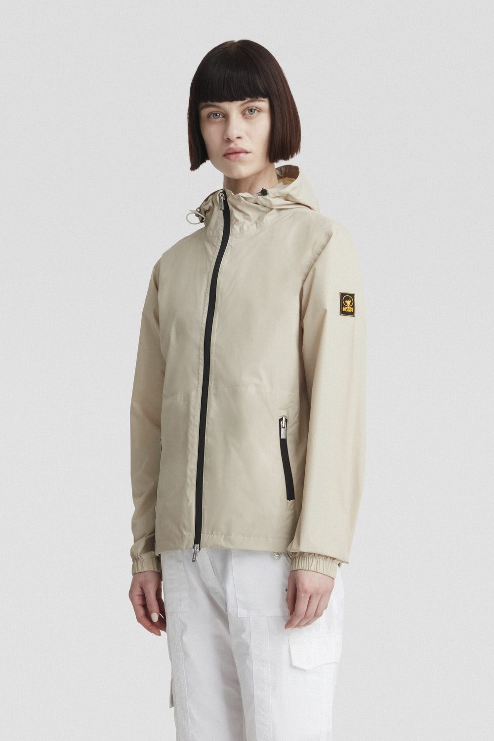 ciesse-outdoor-windjacke-beige-kapuze-wasserdicht-packbar image 2