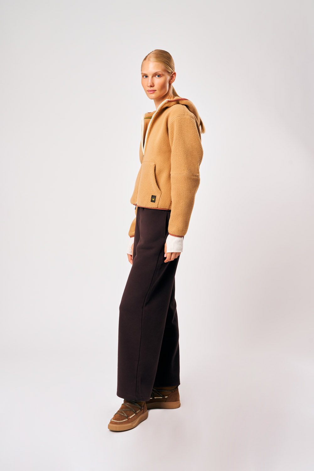 ciesse-outdoor-alix-damen-teddyjacke-beige-full-zip-fleece image 2