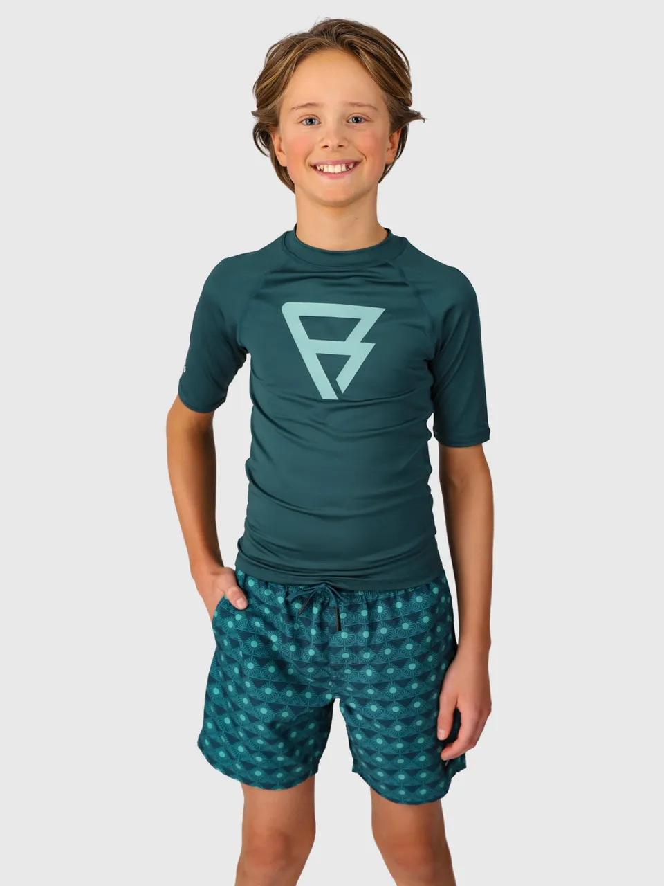 brunotti-waveguardy-rashguard-jungen-fuel-green-uv-kurzarm image 1