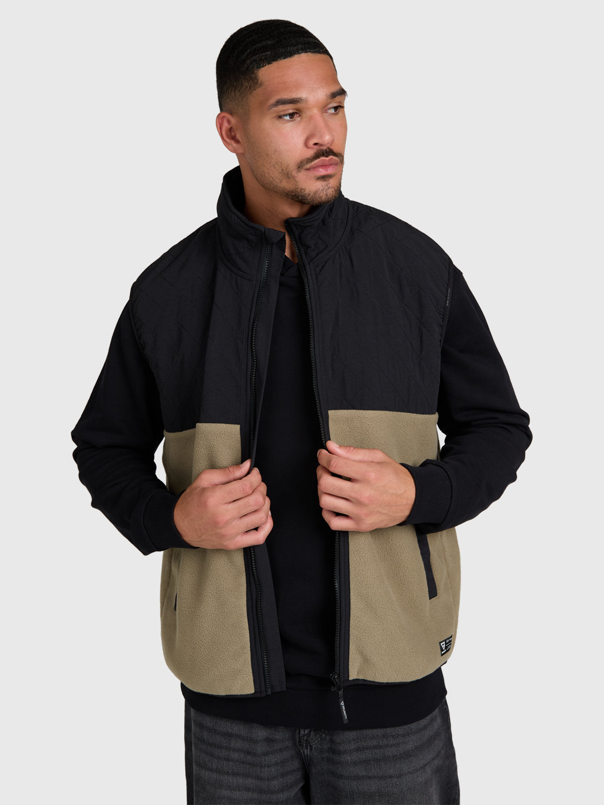 brunotti-dipon-herren-bodywarmer-dusky-green-polyester image 6