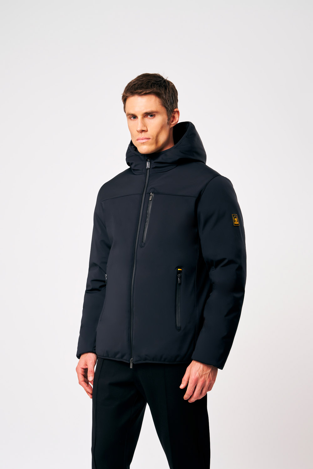 ciesse-outdoor-jayden-3-0-softshelljacke-schwarz-kurz image 2
