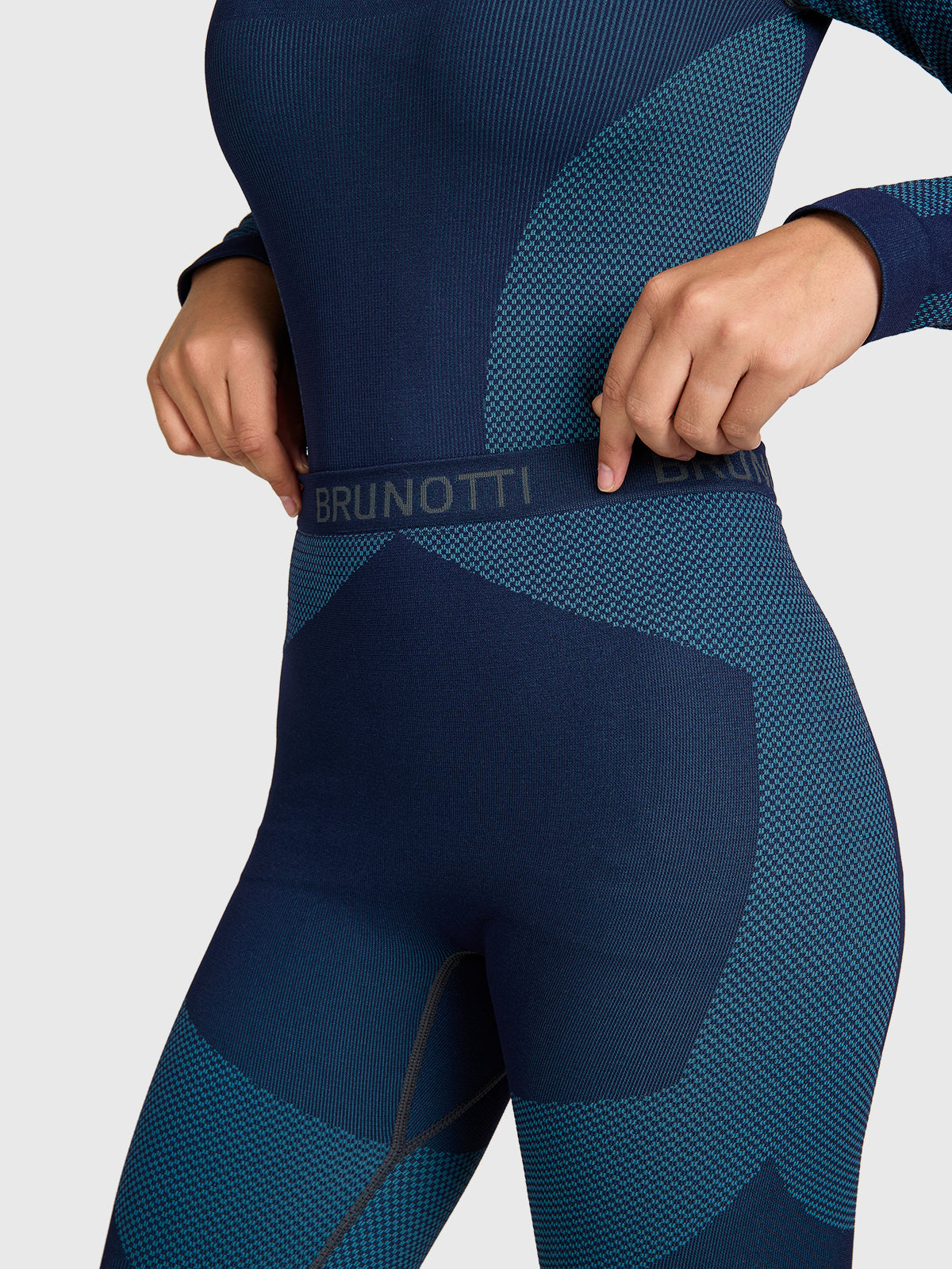 brunotti-bentleah-damen-thermohose-navy-slim-fit image 6