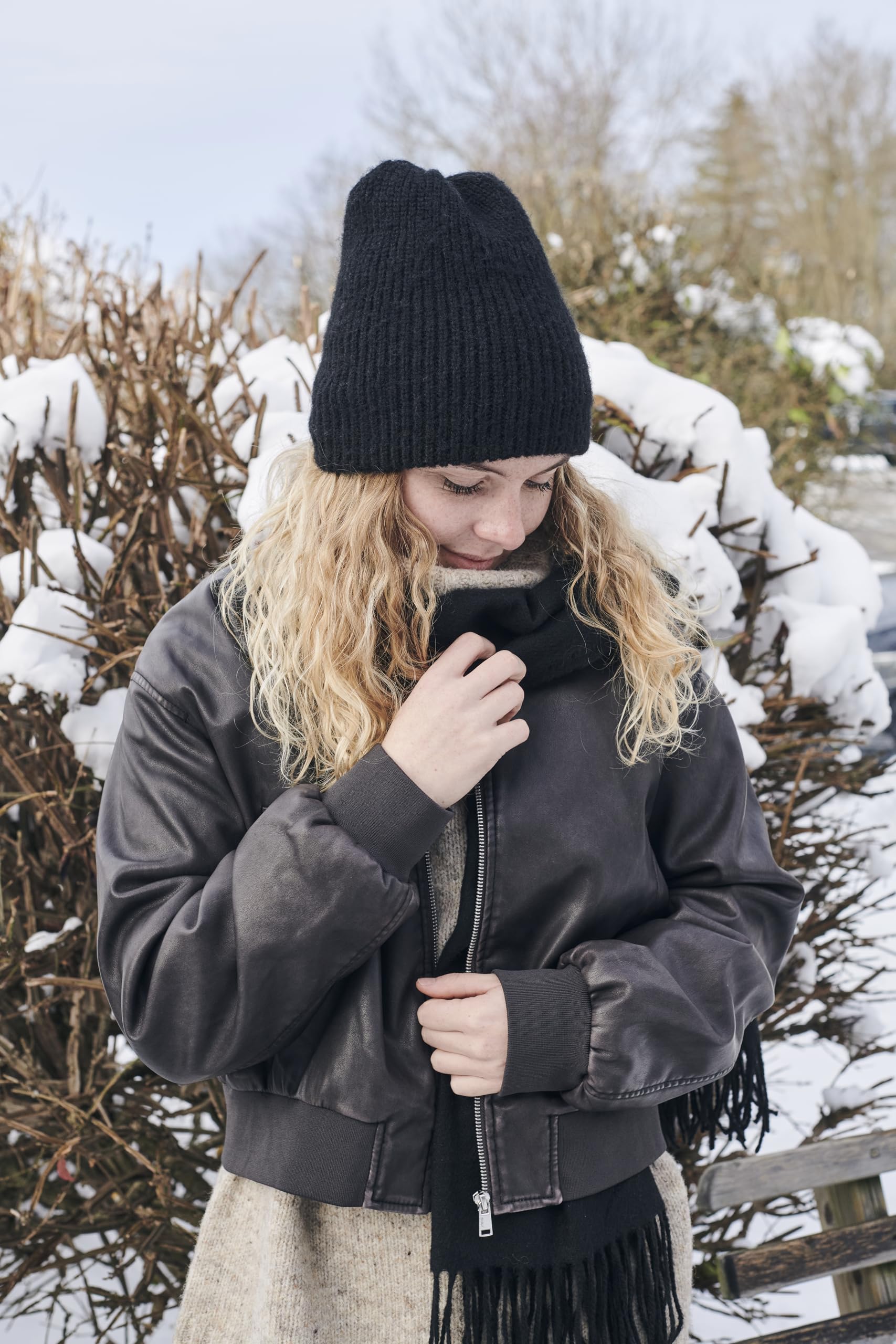 chillouts-viva-hat-beanie-schwarz-rippstrick-doppellagig image 2