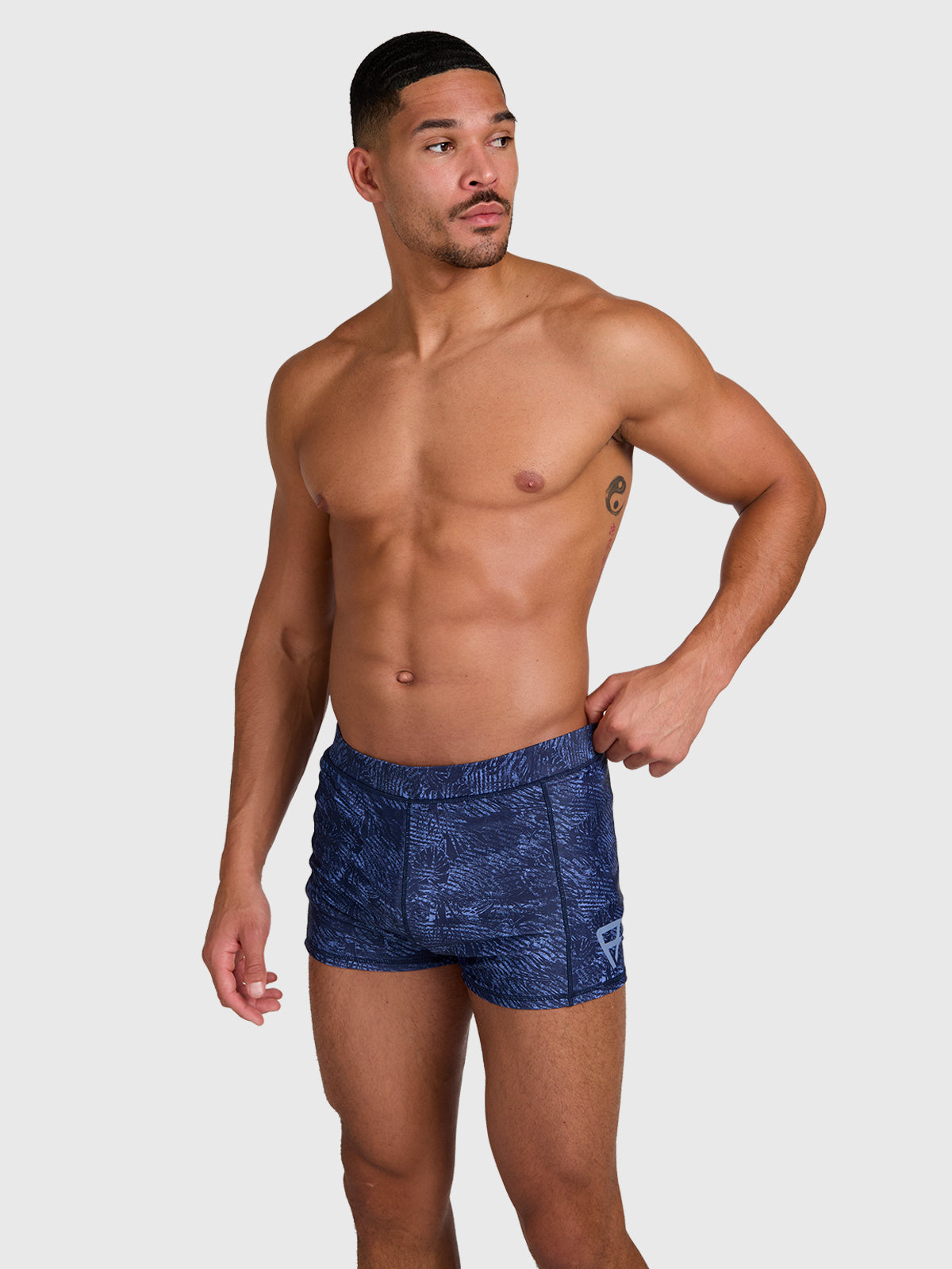 brunotti-samier-print-badehose-herren-indigo-blue-print image 4