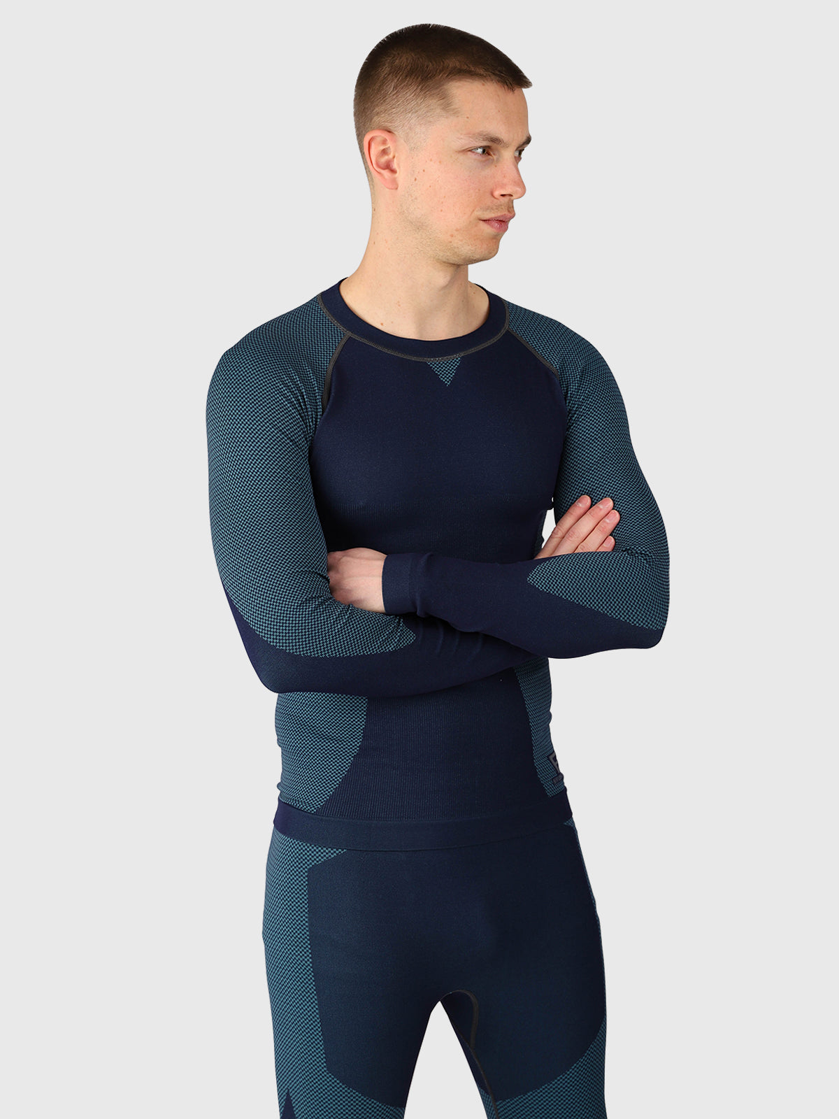 brunotti-champoluc-thermo-set-herren-navy-unterw-sche image 2