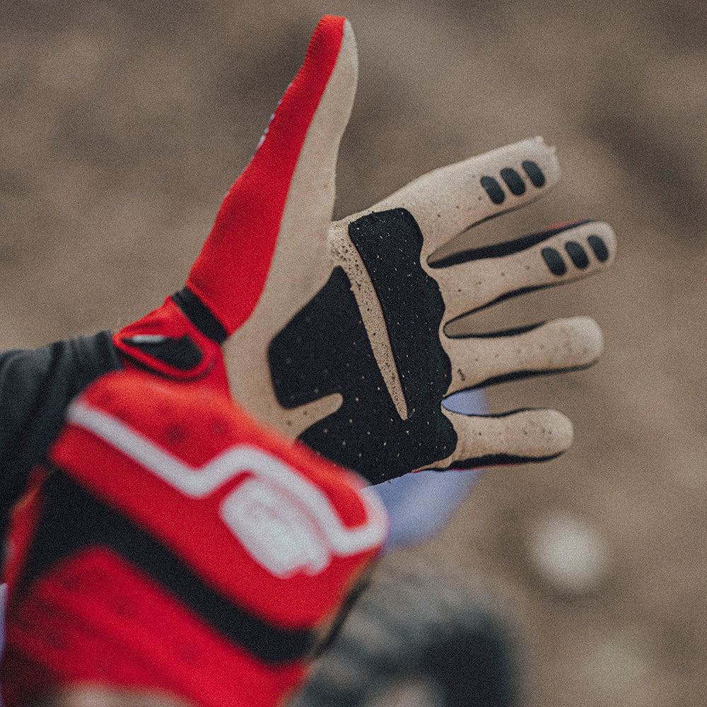 100-airmatic-2-handschuhe-rot-schwarz-mit-kn-chelschutz image 6