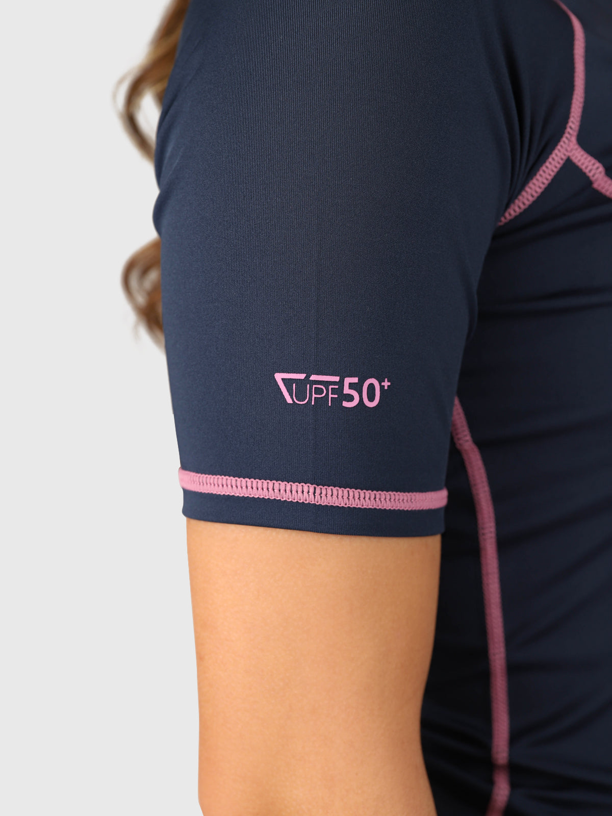 brunotti-linea-damen-rashguard-indigo-blue-upf50 image 7