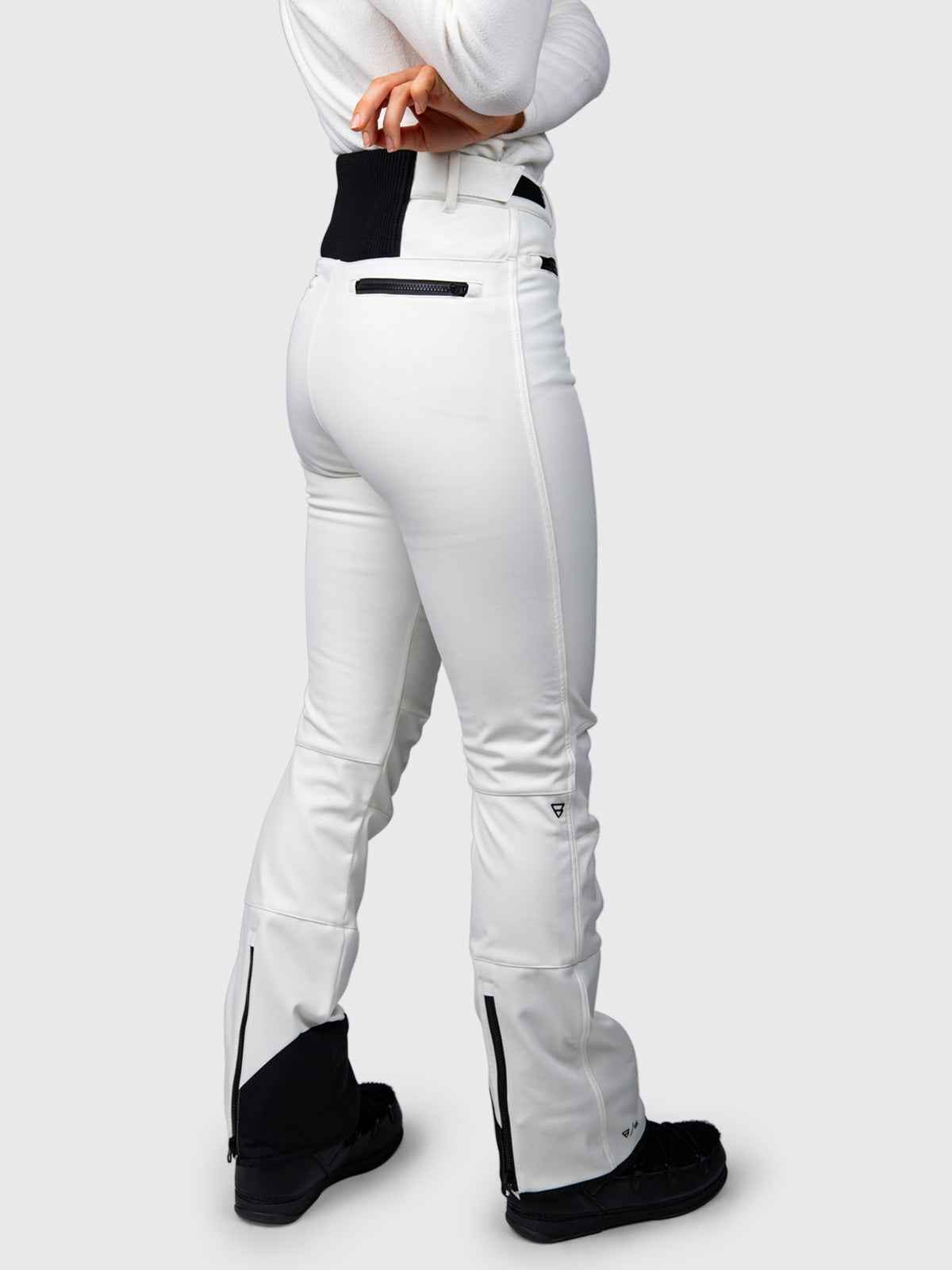 brunotti-coldlake-damen-softshell-skihose-wei image 3