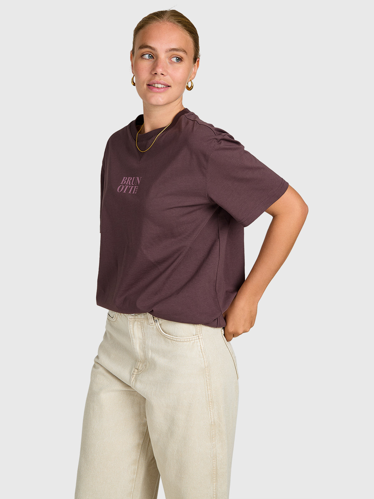 brunotti-unessa-t-shirt-raisin-damen-baumwollshirt image 4