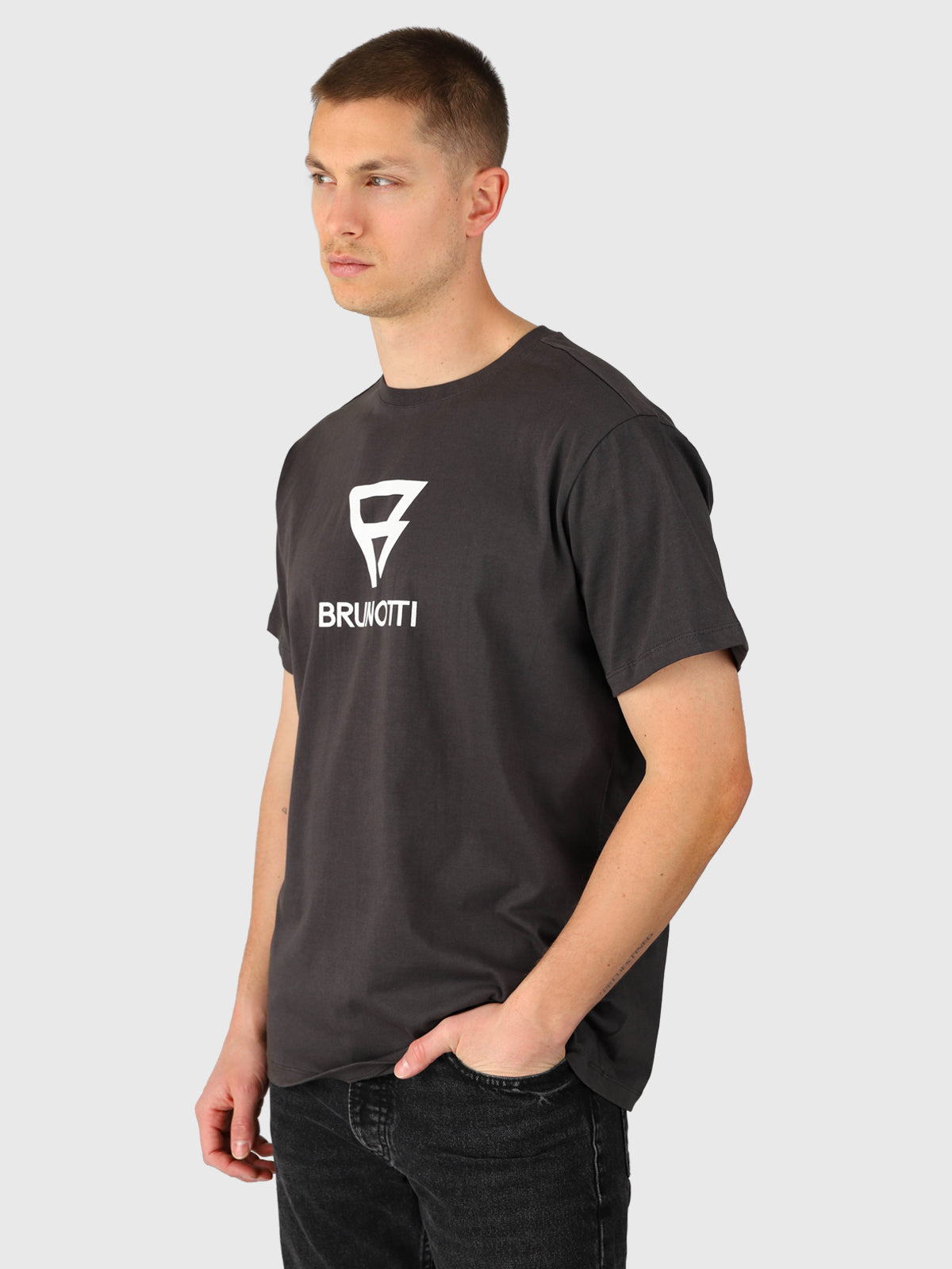 brunotti-aron-herren-t-shirt-pirate-black-regular image 4