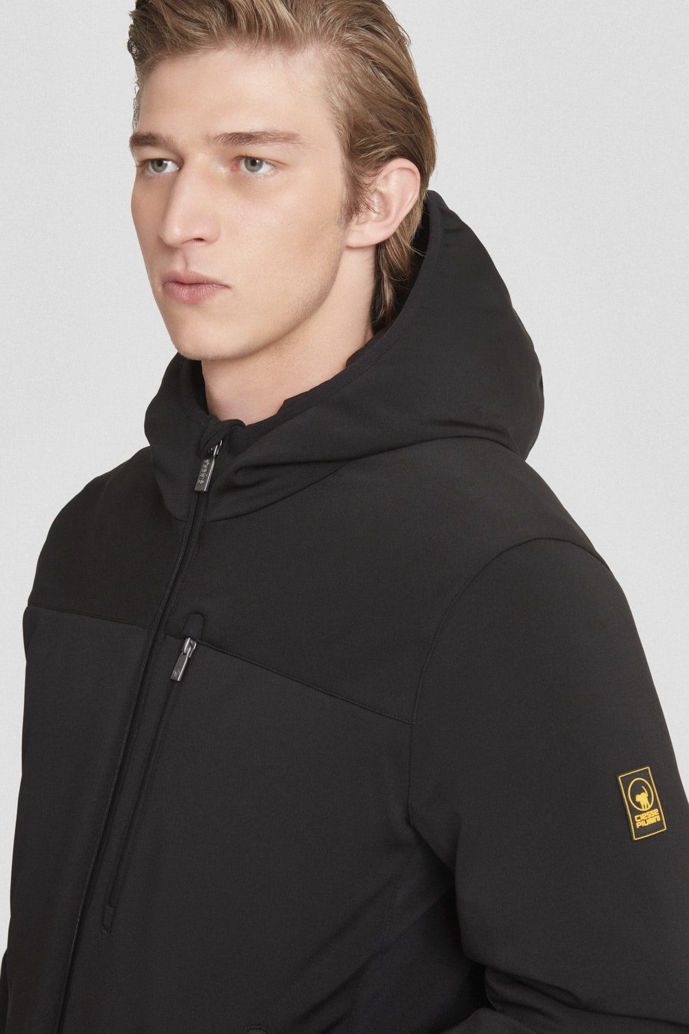ciesse-outdoor-softshelljacke-kurz-schwarz-mit-kapuze image 3