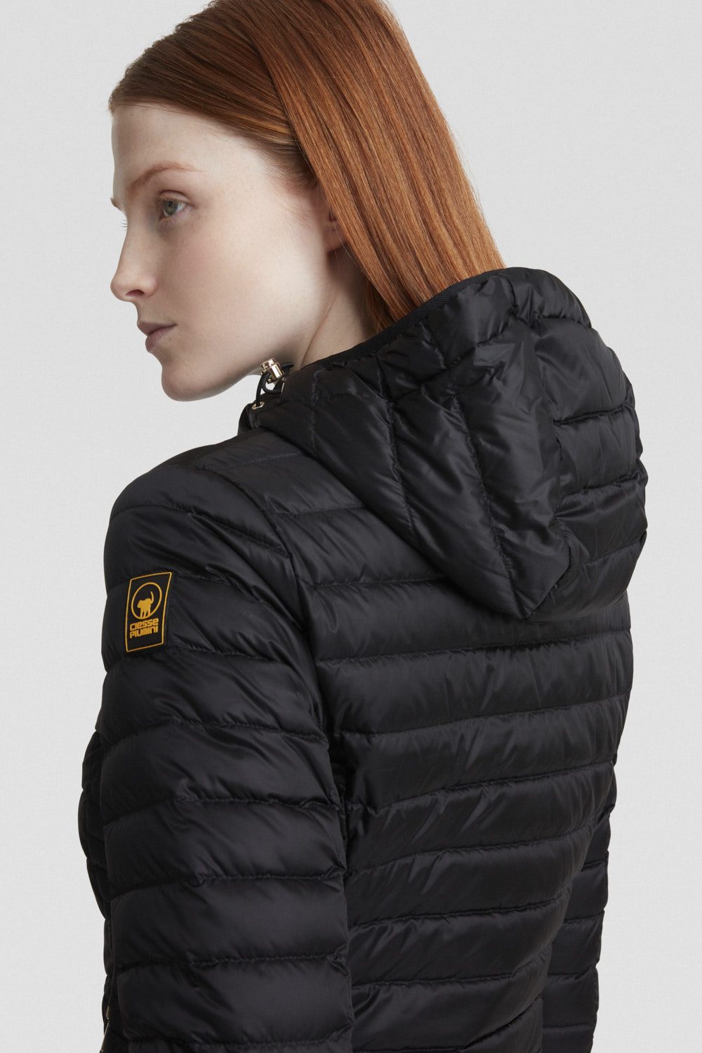 ciesse-outdoor-daunenjacke-schwarz-mit-kapuze-leicht-800fp image 6