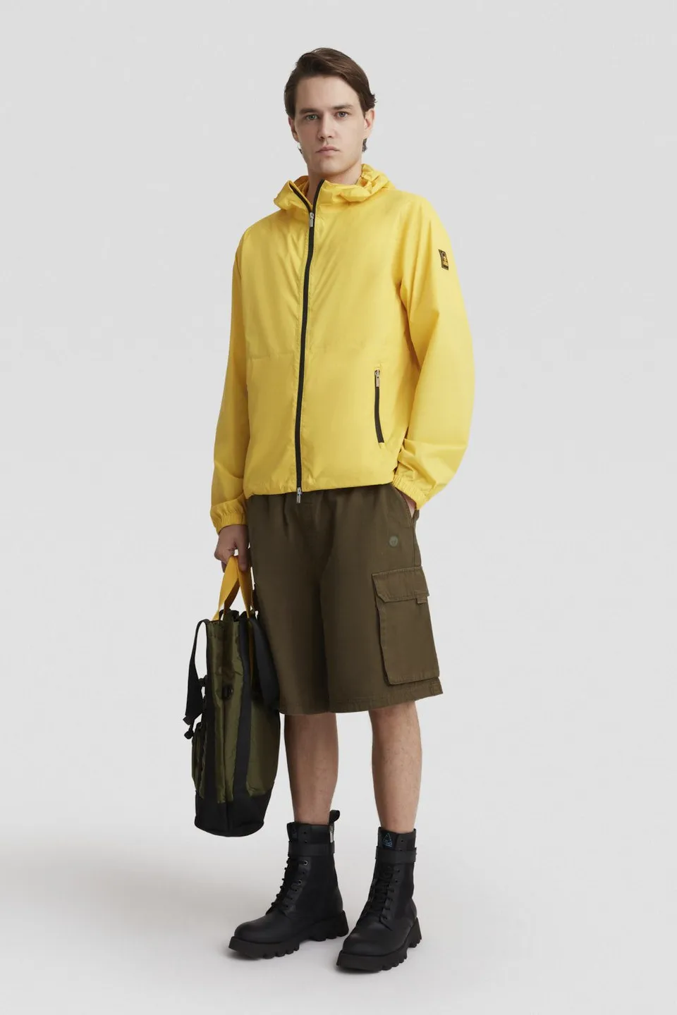 ciesse-outdoor-windbreaker-regenjacke-gelb-mit-kapuze image 1