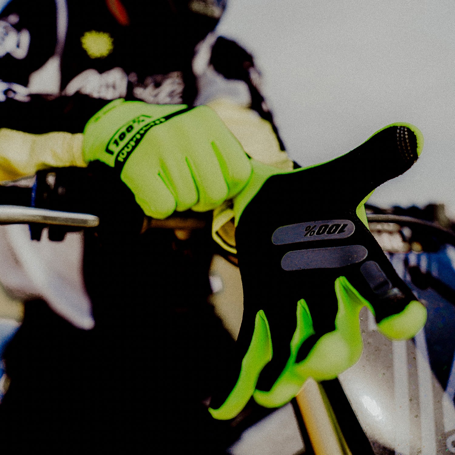 100-ridecamp-handschuhe-fluo-yellow-silikon-grip image 2