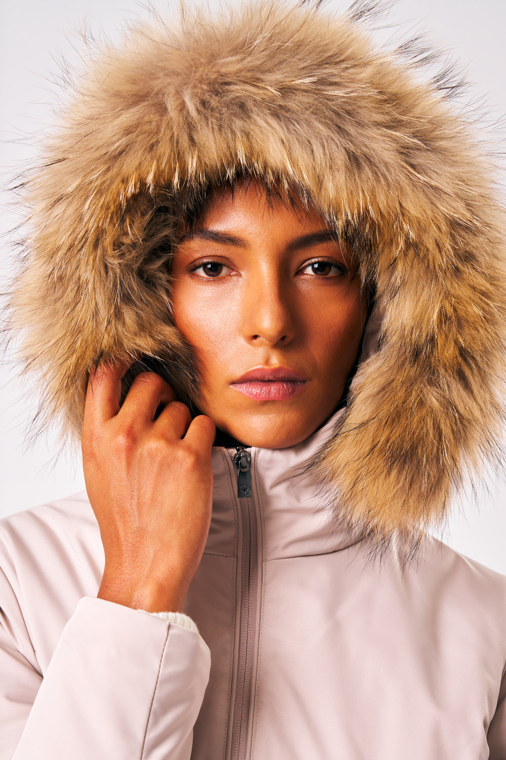 ciesse-outdoor-biliana-winterjacke-damen-wei-mit-fellkapuze image 4