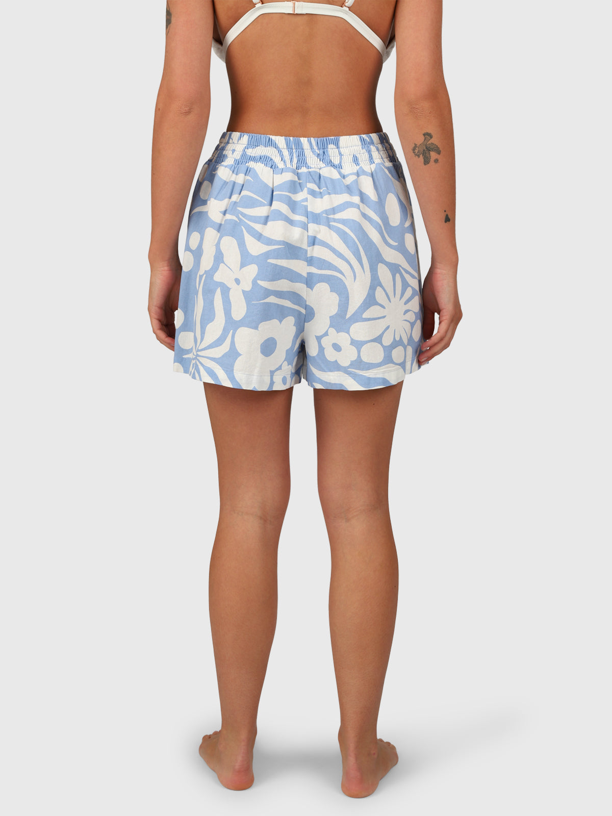 brunotti-candice-swirl-damen-shorts-blau-floral-baumwolle image 4