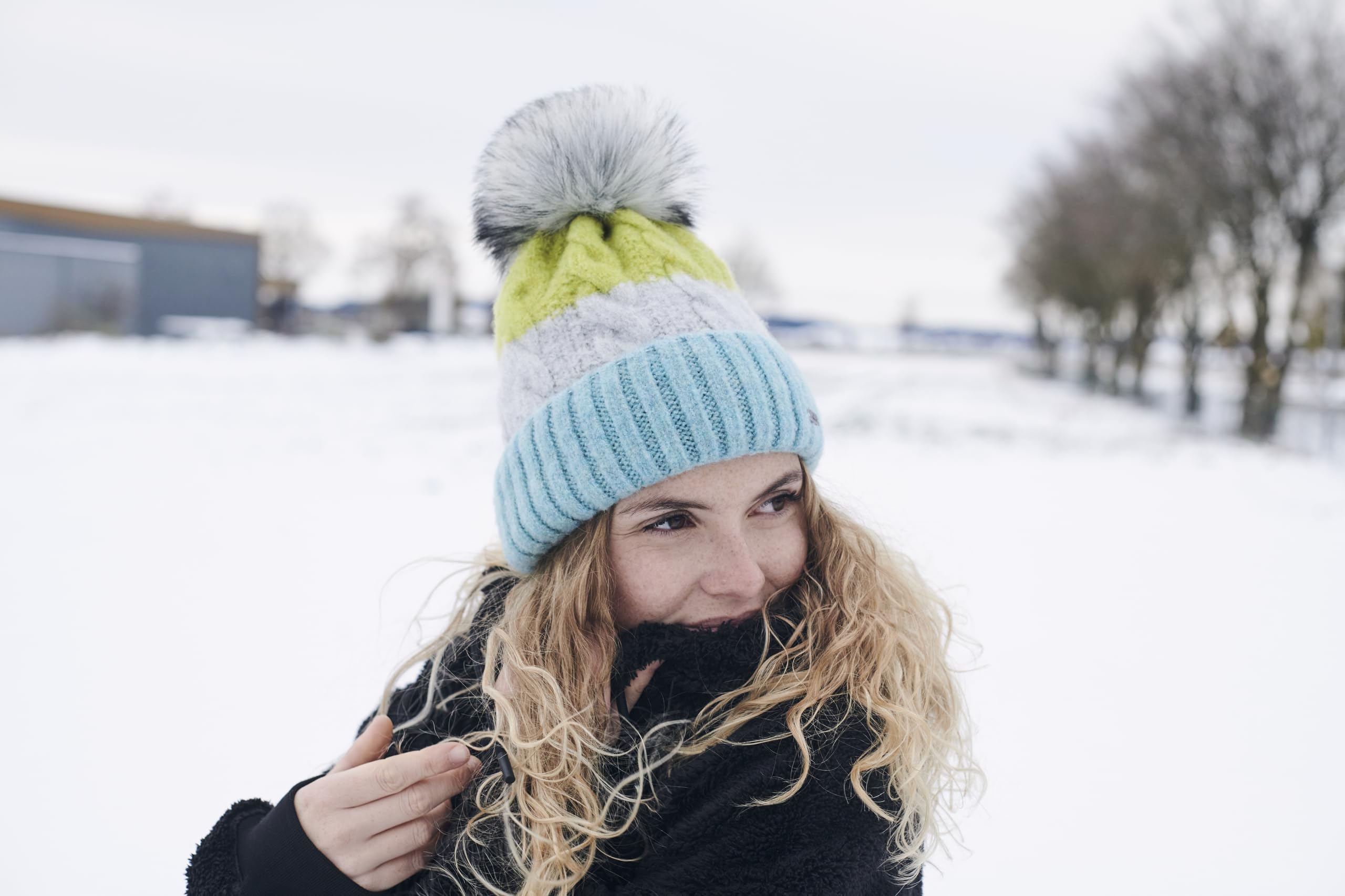 chillouts-tilda-bommelm-tze-rosa-fleece-pompon image 6