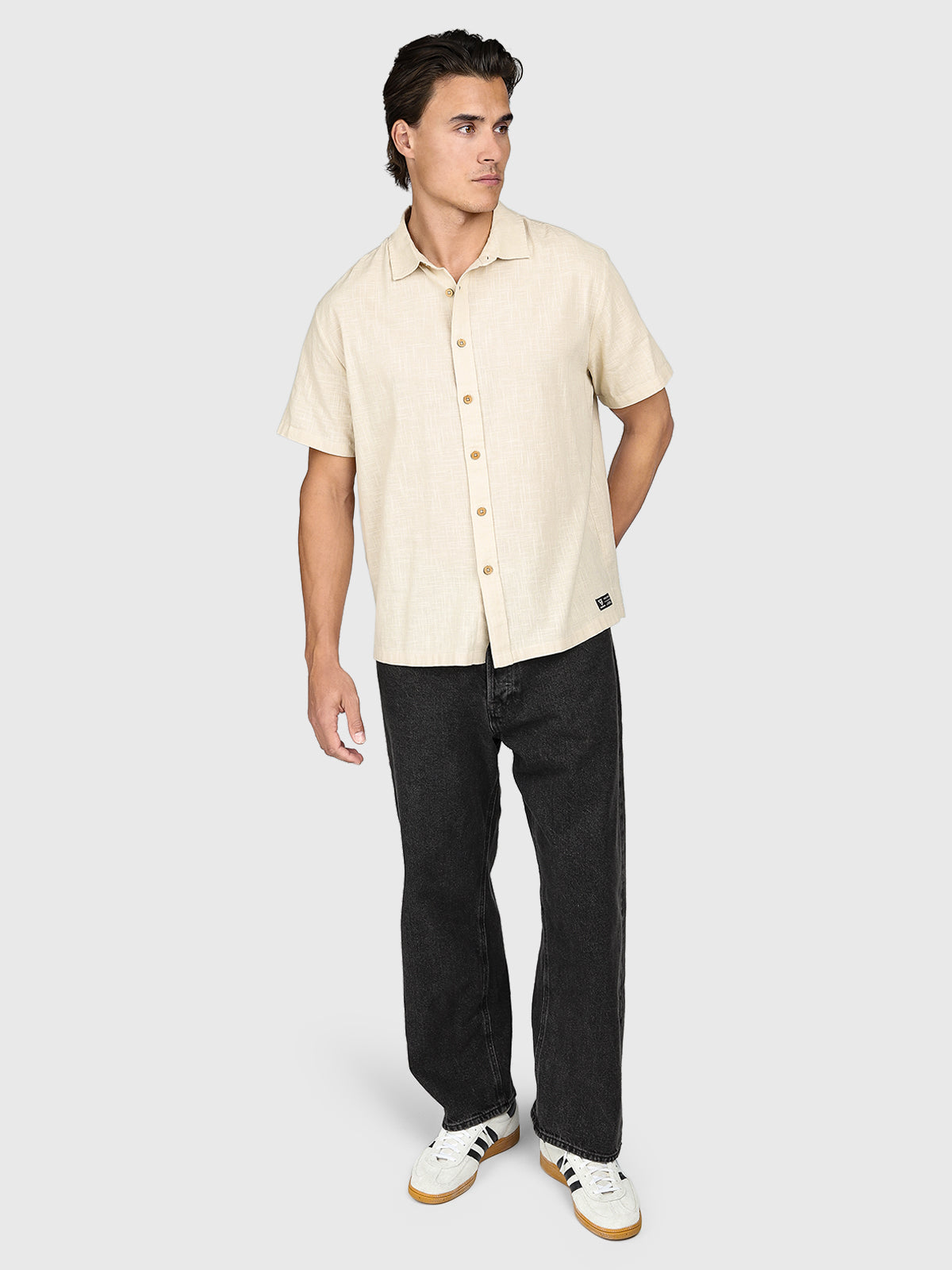 brunotti-sirrak-herren-polohemd-feather-grey-sommer-polo image 5