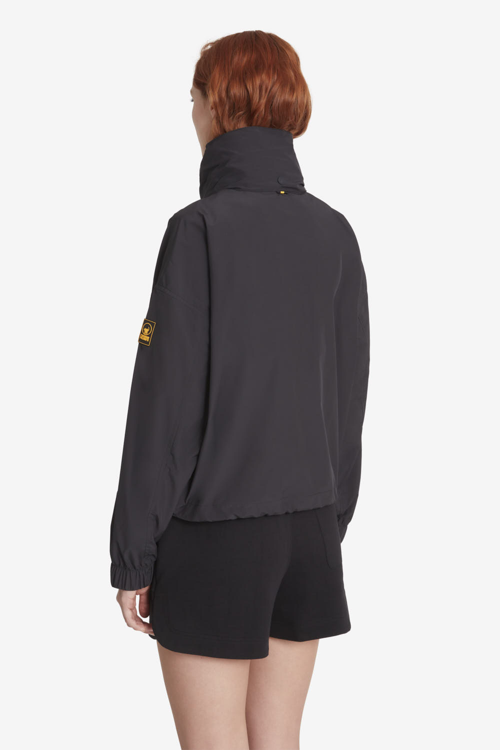 ciesse-lana-leichte-jacke-damen-schwarz-kurz-mit-kapuze image 4