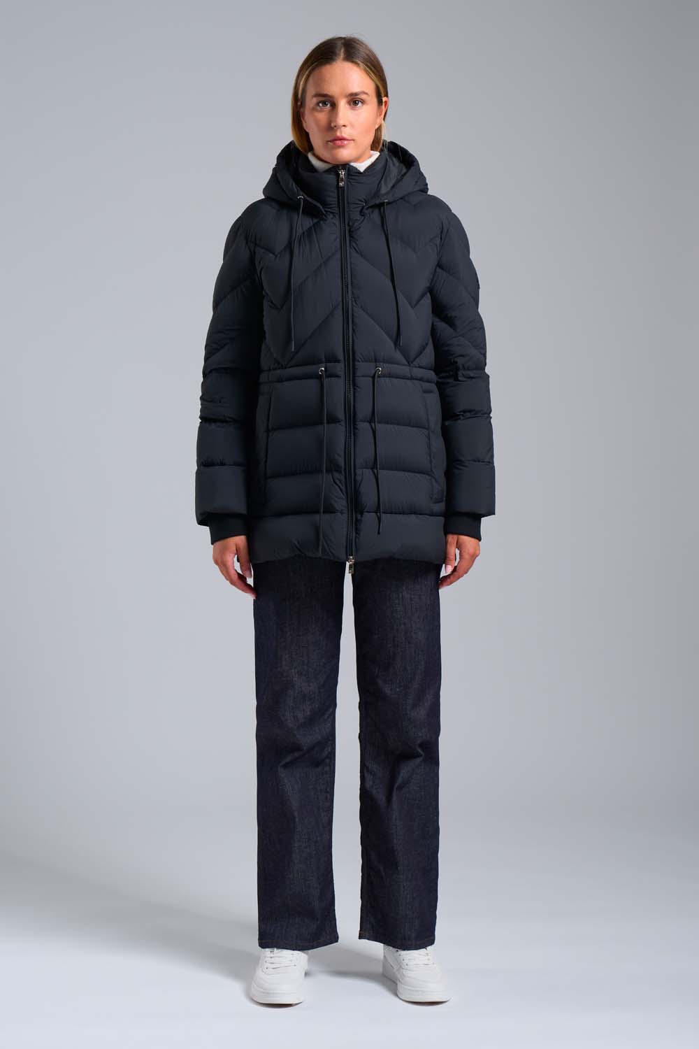 ciesse-outdoor-hirta-daunenjacke-schwarz-200g-abnehmbare-kapuze image 1