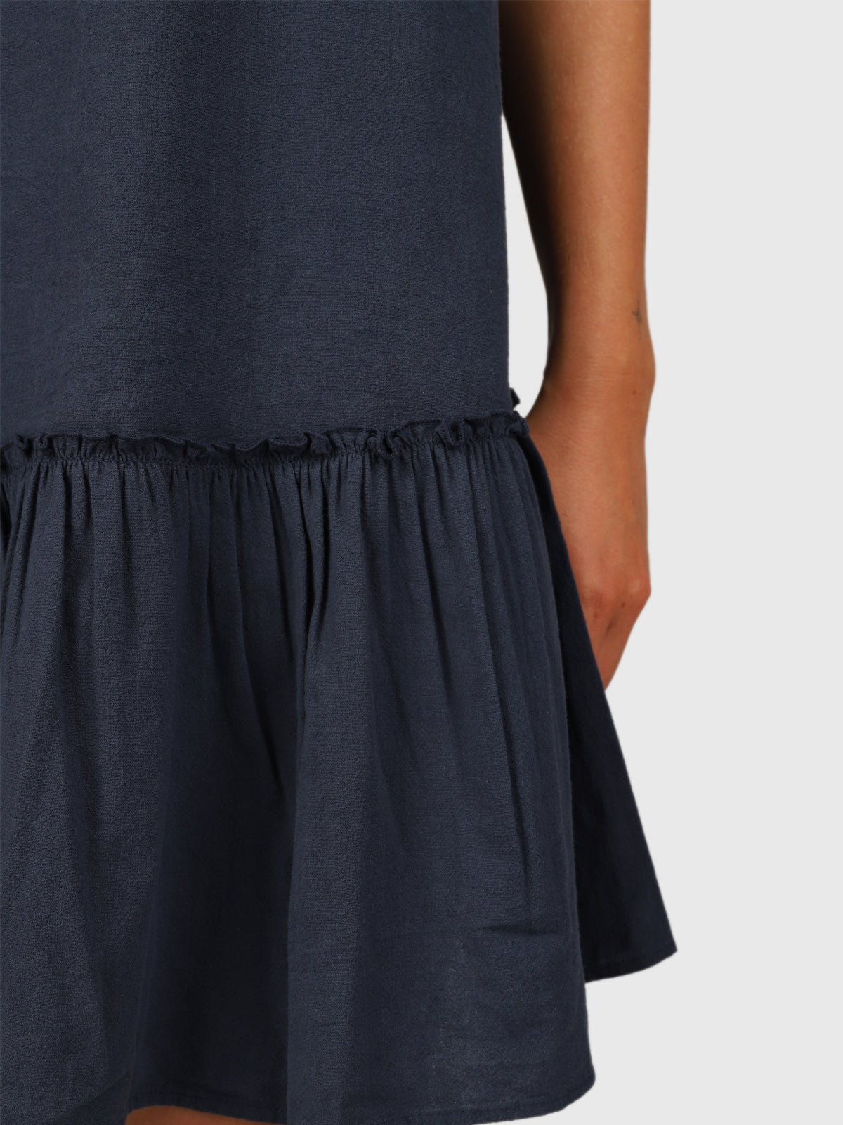 brunotti-nami-damen-kleid-indigo-blue-luftiges-sommerkleid image 7
