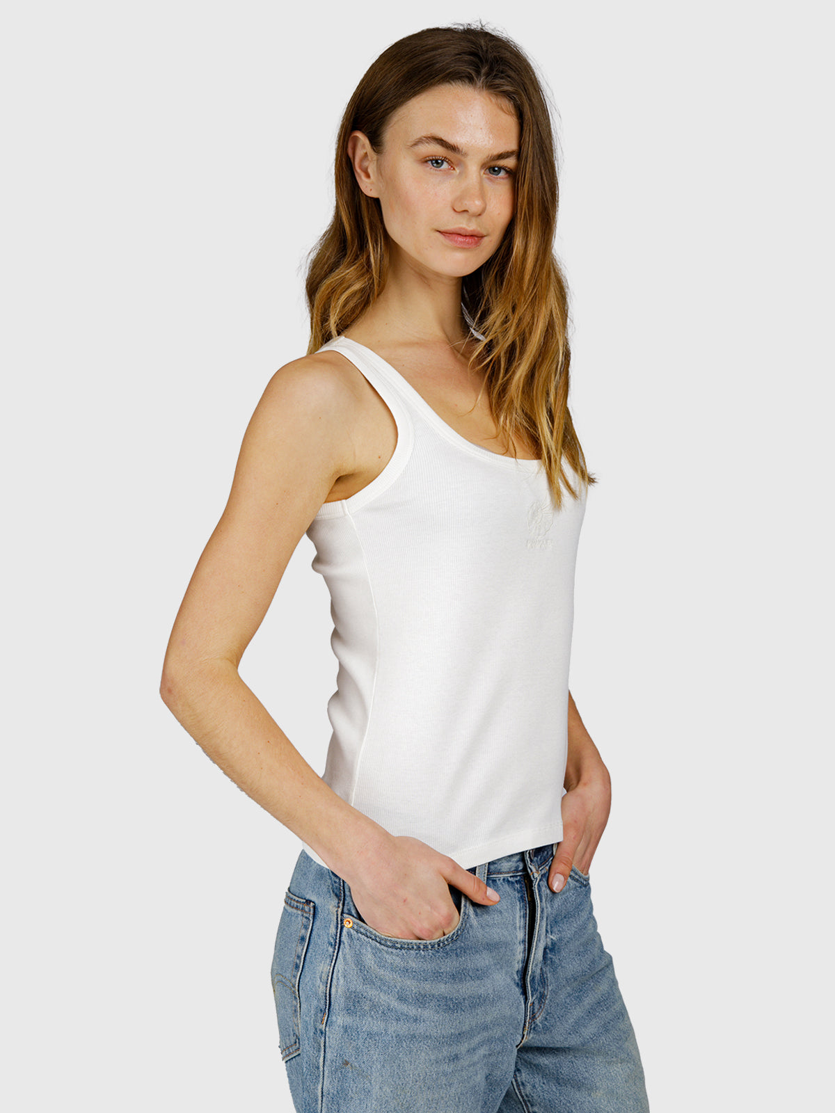 brunotti-toppira-damen-top-snow-wei-rippstoff-stickerei image 3