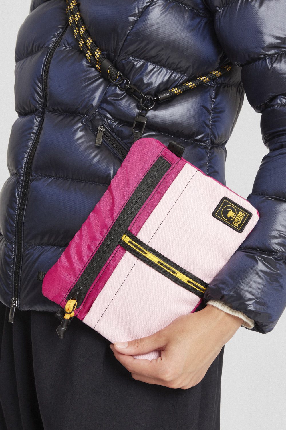 ciesse-outdoor-mini-pochette-umh-ngetasche-rosa-mit-g-rtel image 5