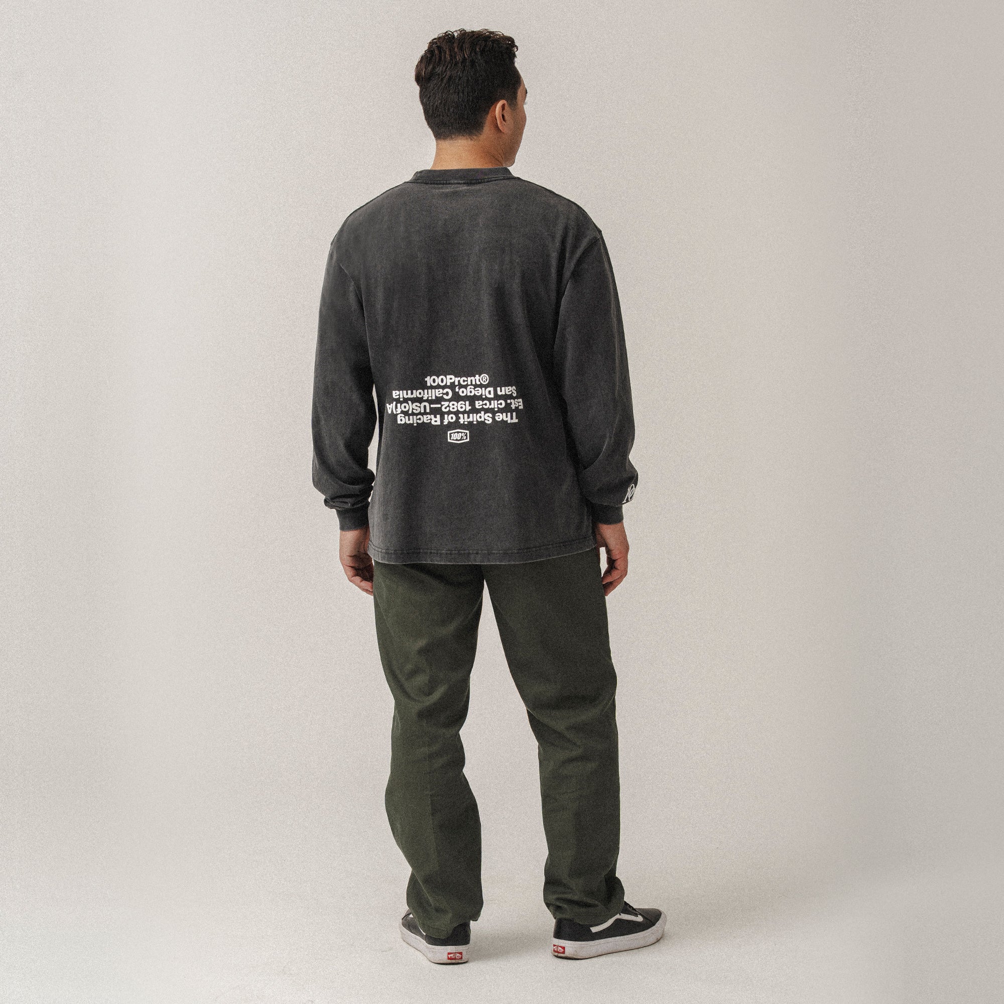 100-region-longsleeve-oversized-tee-vintage-black image 4
