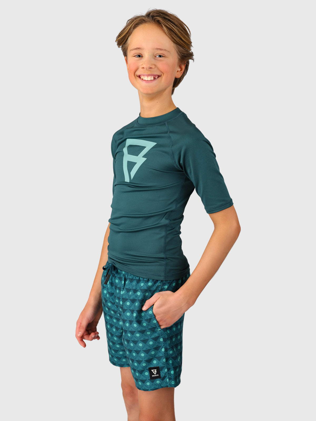 brunotti-waveguardy-rashguard-jungen-fuel-green-uv-kurzarm image 4