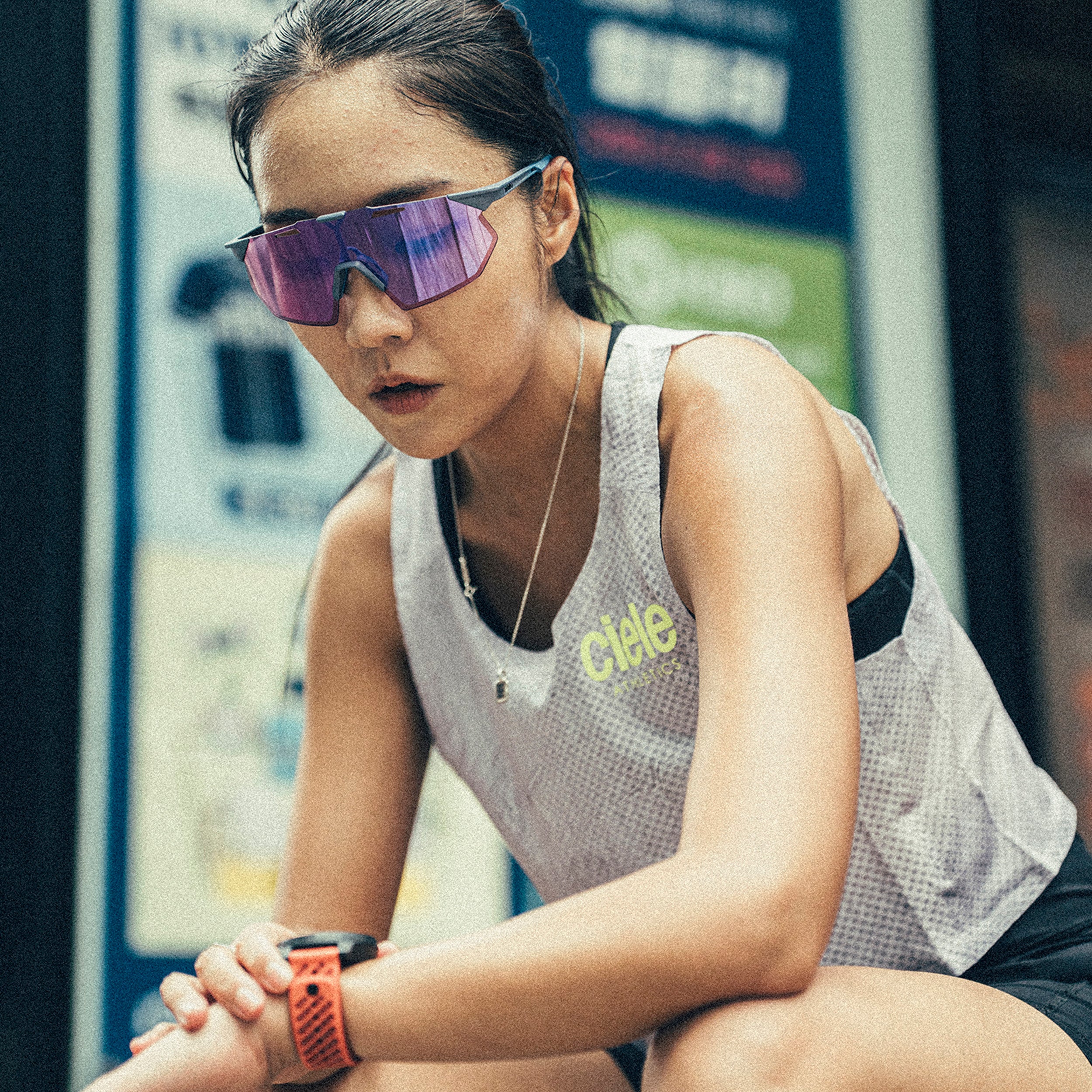 100-hypercraft-sq-sportbrille-purple-mirror-lila image 5