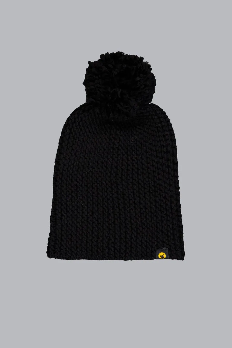 ciesse-outdoor-licy-strickm-tze-schwarz-mit-bommel image 1